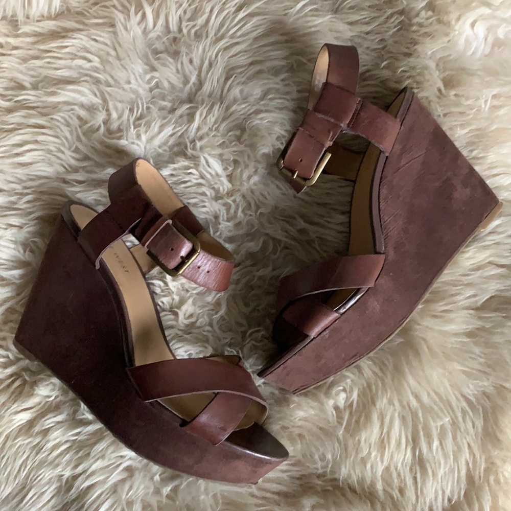 Nine West brown suede leather platforms 8